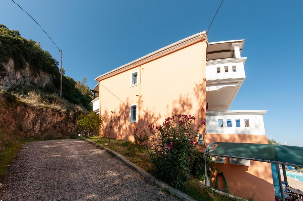 Ithaki Holidays Frínion エクステリア 写真
